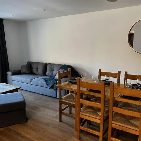 Apartment Magnifique Vue - Pistes 1 Min - Parking Possible A L'exterieur De La