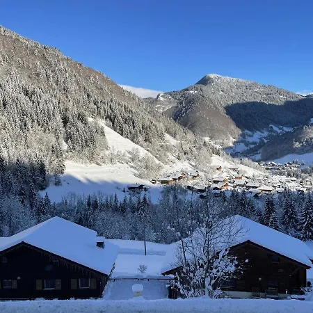 Appartement Magnifique Vue - Pistes 1 Min - Parking Possible A L'exterieur De La Saint-Jean-dʼAulps